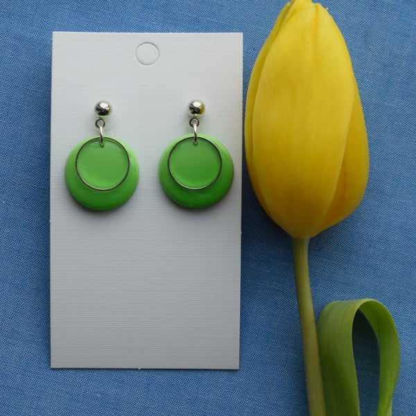 Small Circle Hoop Gradient Drop Earrings