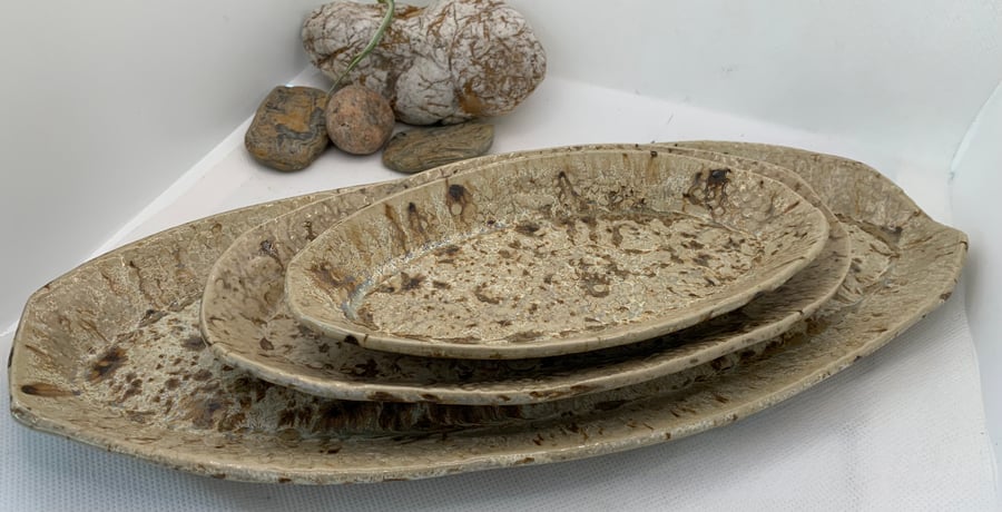 Set of 3 serving platters