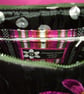 Hot Pink Daisy Handbag - Image 5