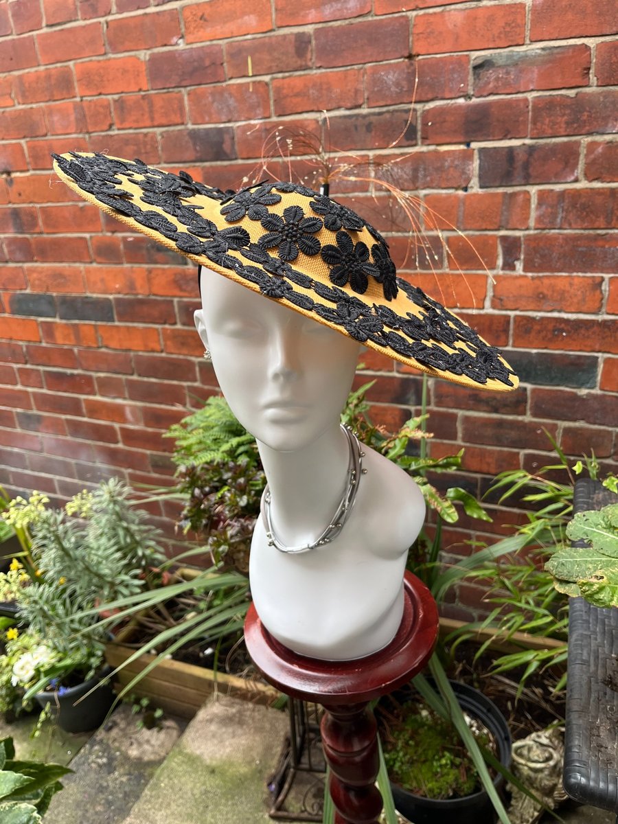 Beautiful Handmade hat, Hat for the Races, Hats for Ascot, Special Occasion Hats