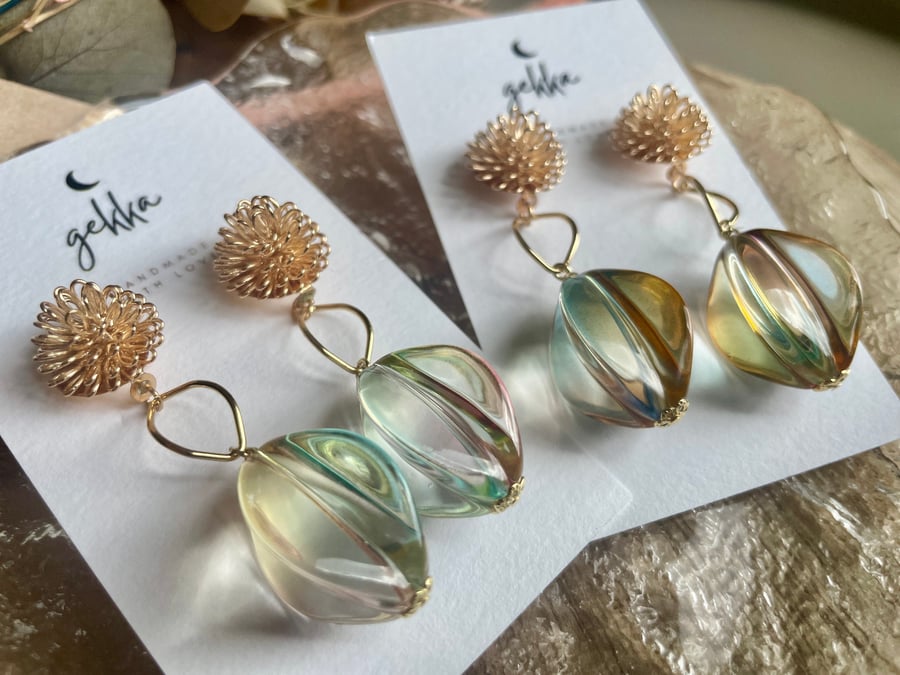 Wire Flower Drop Earrings 