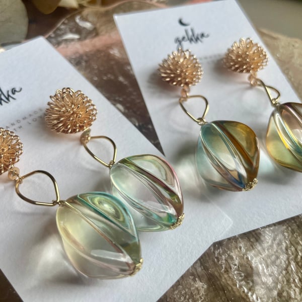 Wire Flower Drop Earrings 