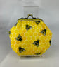 Bee coin purse, Bees frame purse, Optional chain, Handmade - Image 2