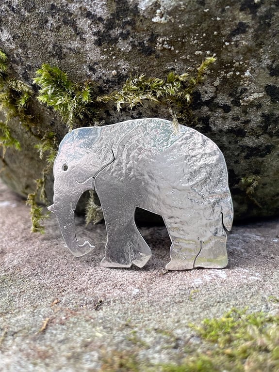  Elephant brooch sterling silver