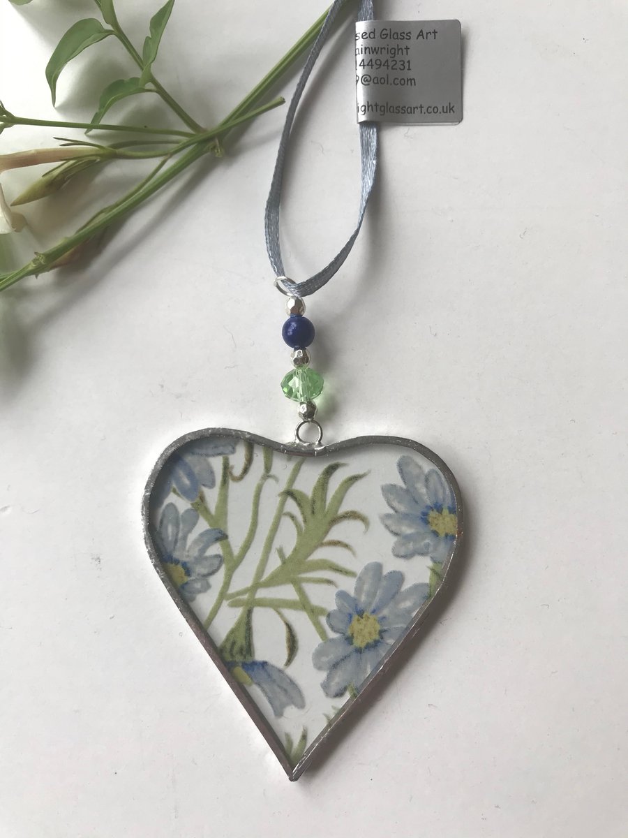 Stained Glass Ribbon Heart 