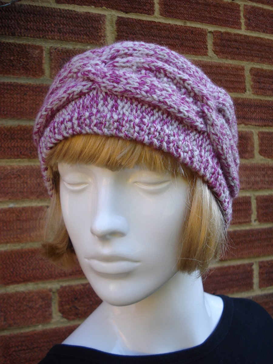 Hand Knitted Chunky Yarn Headband With Cable Pattern Pink And Cream (R643)