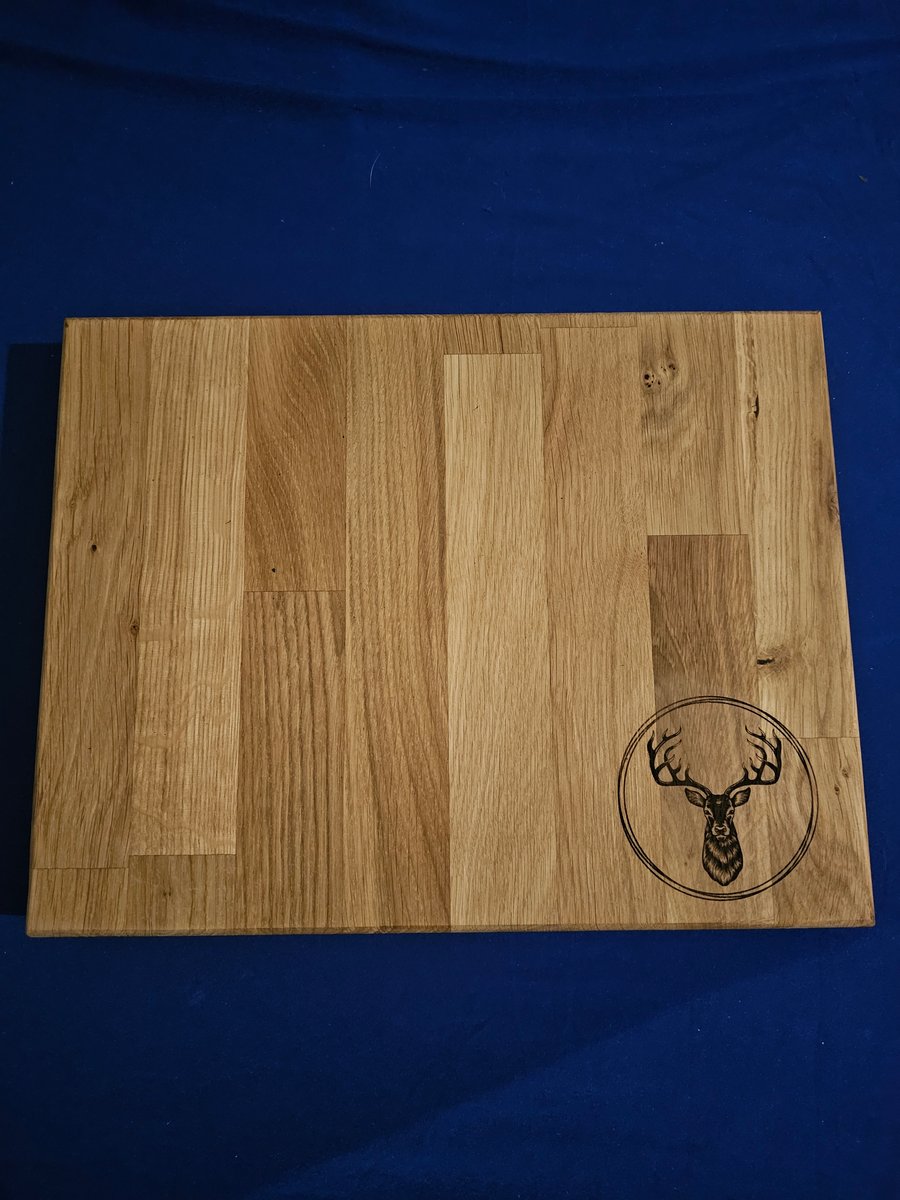 Oak chopping board 31x24 x4cm stag head laser engraved design 