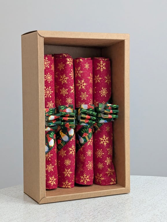 Christmas Napkins and Rings Four Set: Gonks and Snowflakes Design