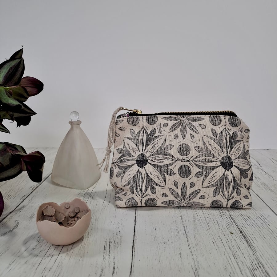 Hand Printed Linen Zipped Cosmetic Bag