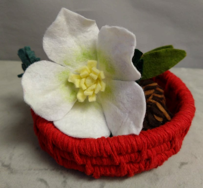 Christmas faux pourri flower basket