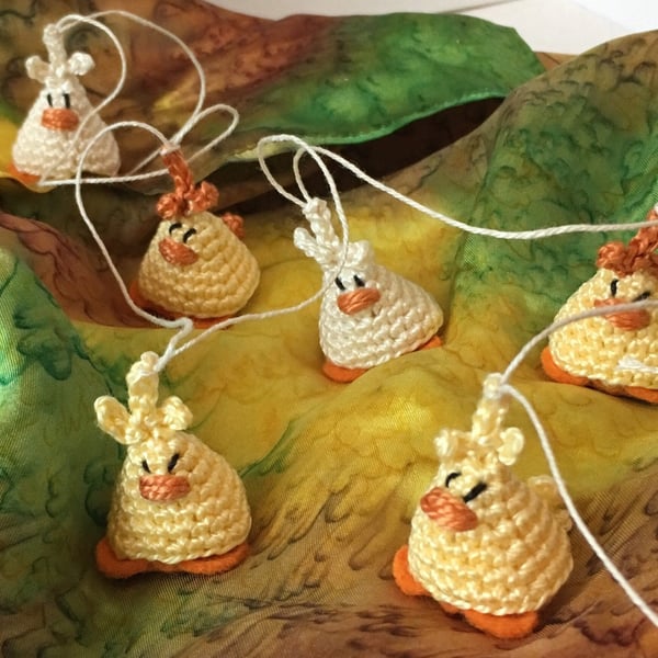 Bunting of mini chicks UK pdf pattern - Folksy