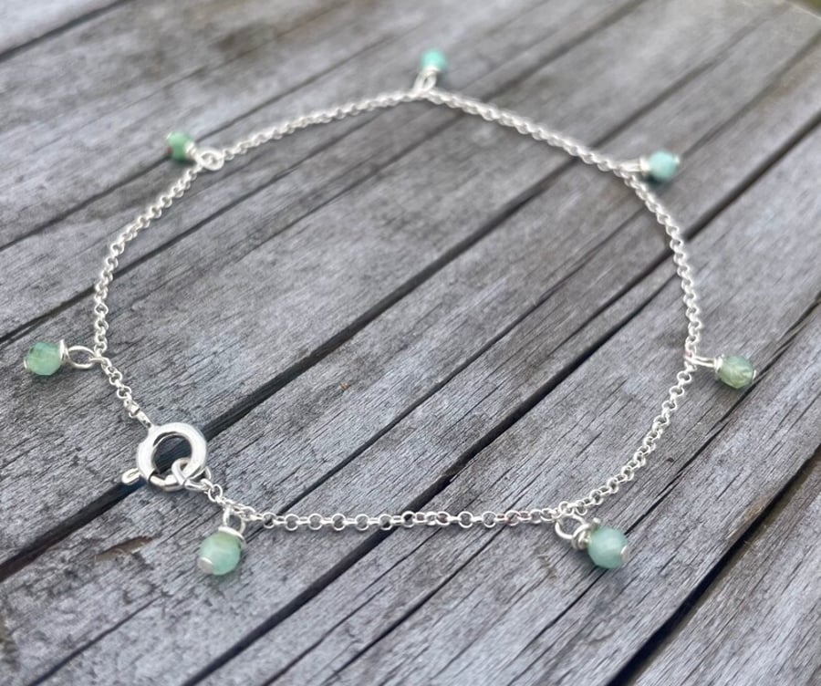 Sterling Silver Emerald Gemstone Charm Bracelet 
