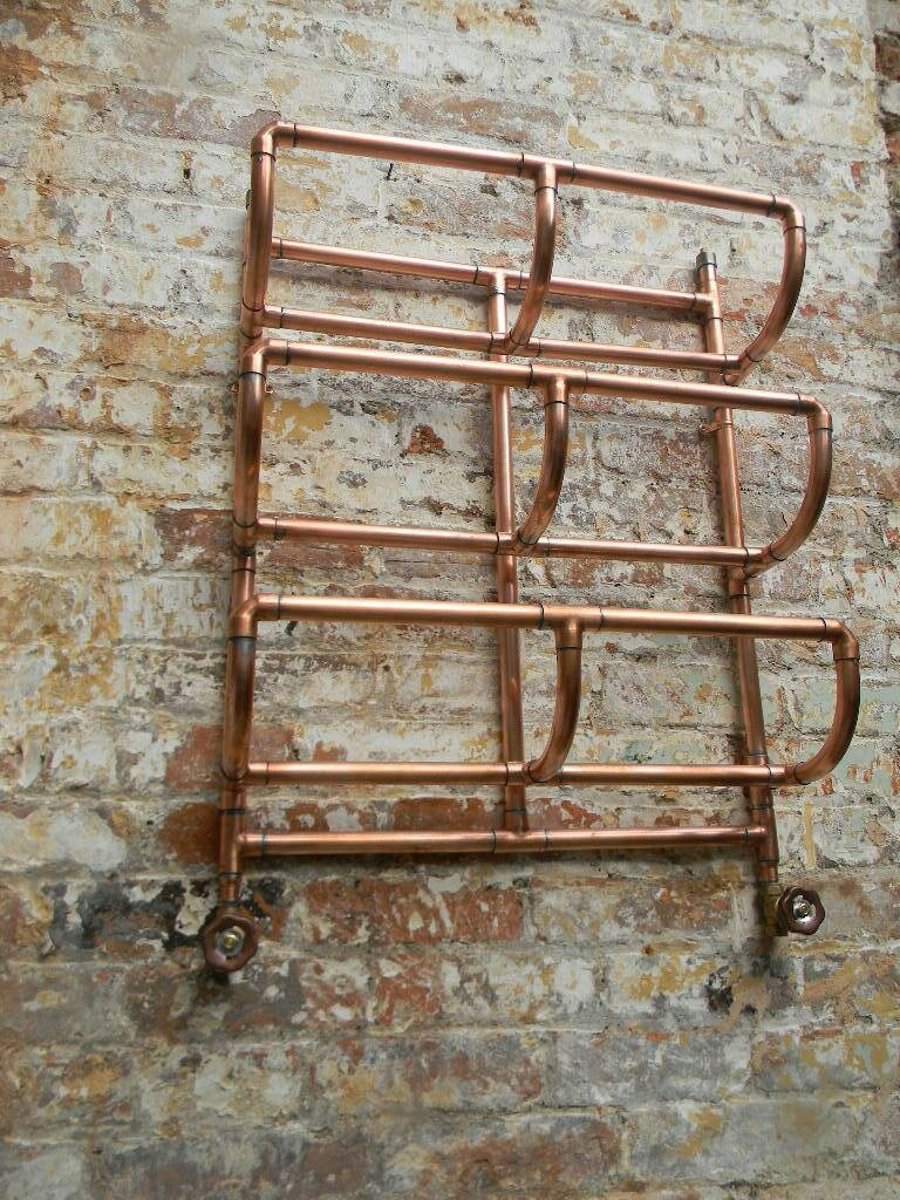 Copper towel radiator