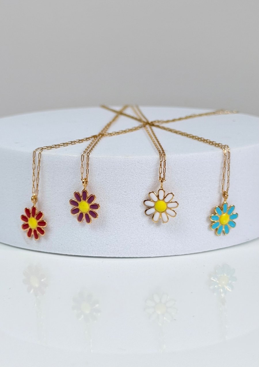 Minimalist Daisy Necklace – Stainless Steel - Red, Lilac, White or Turquoise
