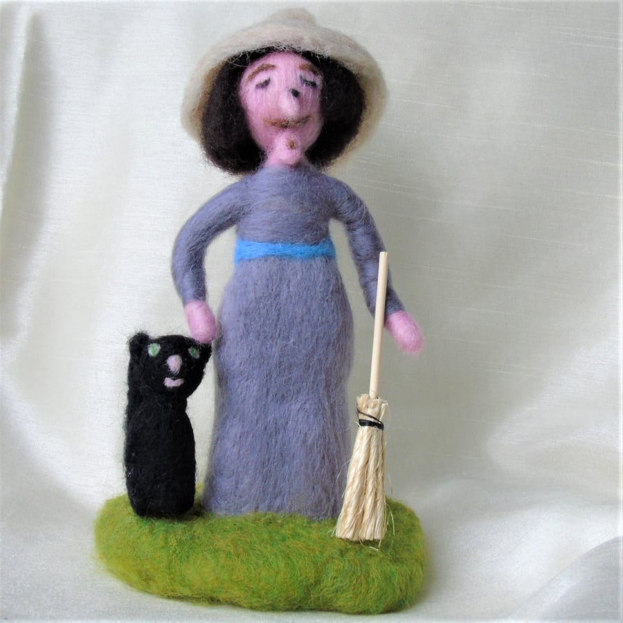 Needle felt collectable doll, hedge witch, cottage witch, shelf doll, 