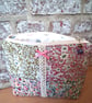 DITSY FLOWERS AND LACE PATCHWORK COSMETIC BAG - Image 6
