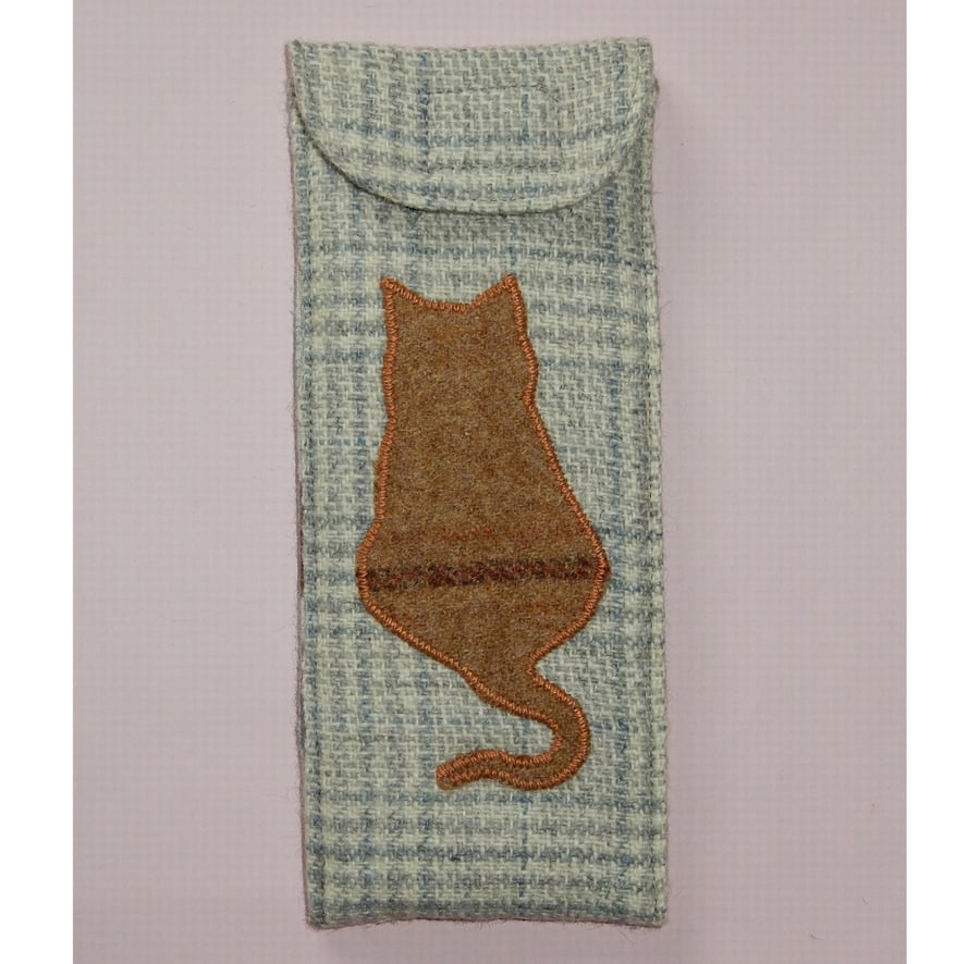 Tweed glasses case with ginger cat