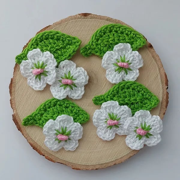 Cotton Wool crochet flower and leaves set