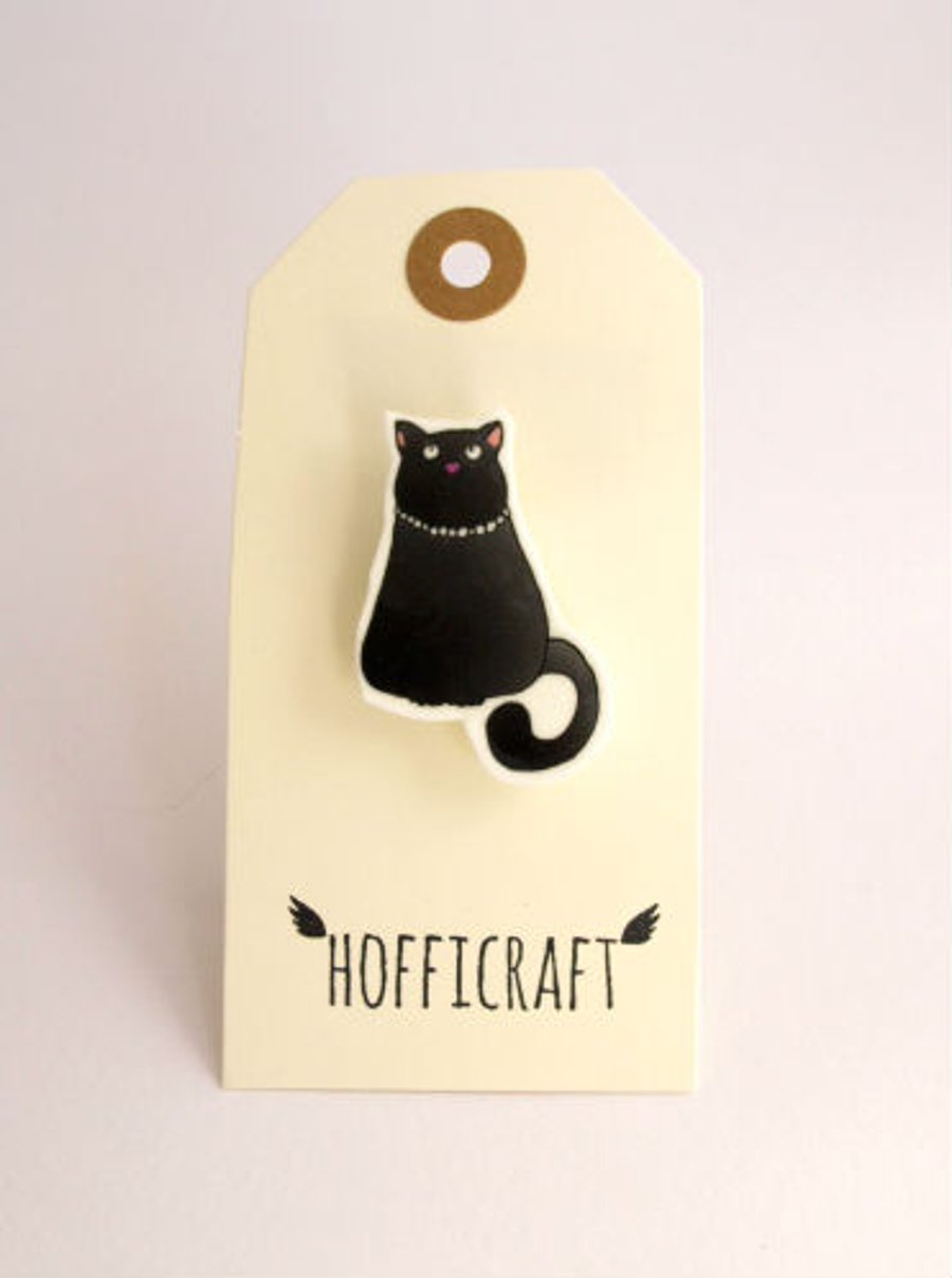 Lucky Pearl Collar Cat