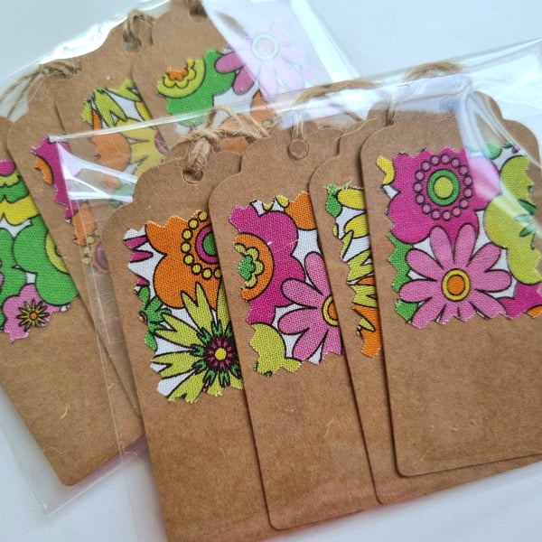 Retro Floral Fabric and Kraft Card Gift Tag, Blank, pack of 4.
