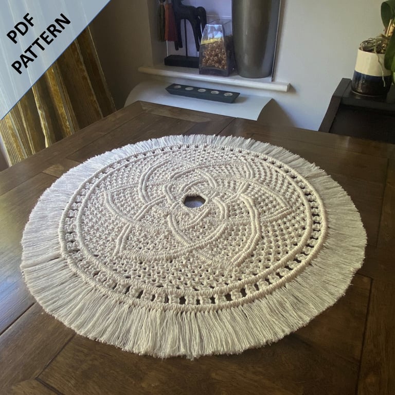 Macrame Table Centrepiece Pattern - Spinning Star Design