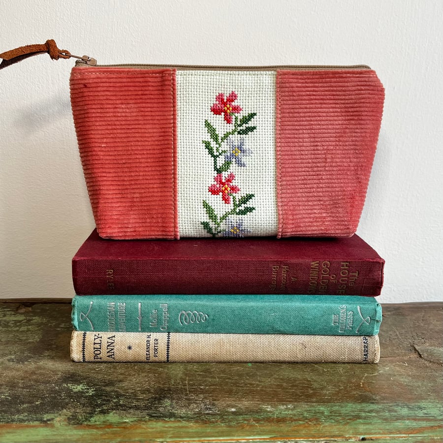 Embroidered flowers and corduroy zip pouch
