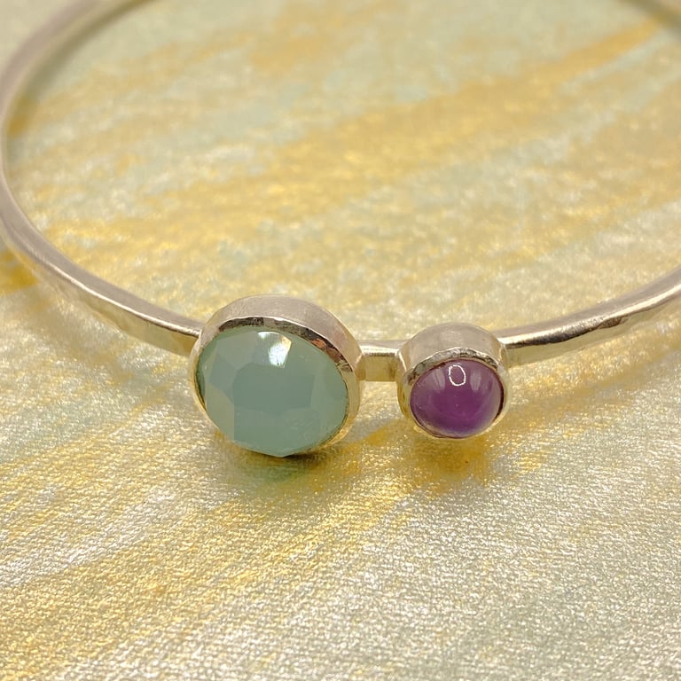 Amethyst and Chalcedony Silver Hammered Bangle 