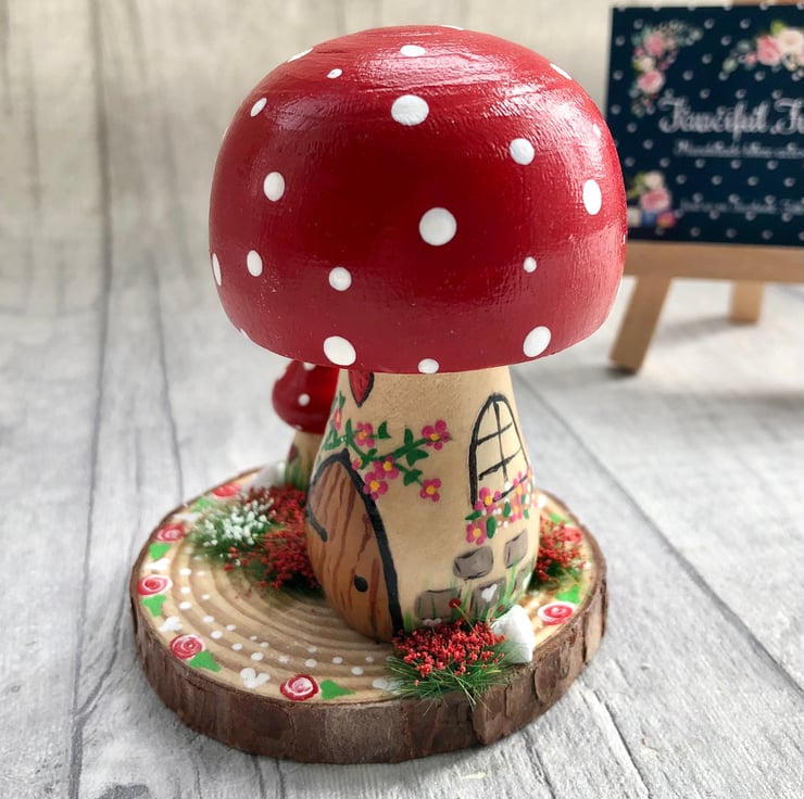 Plush toadstool fairycore felt sculpture, 3d mushroom art, kitsch home  decor, embroidered fungi, autumn decorations