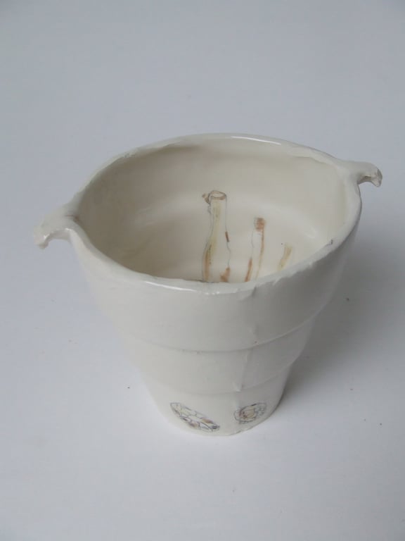 The Small Bucket - Shells