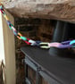 Knitted “paper” chains - Image 1