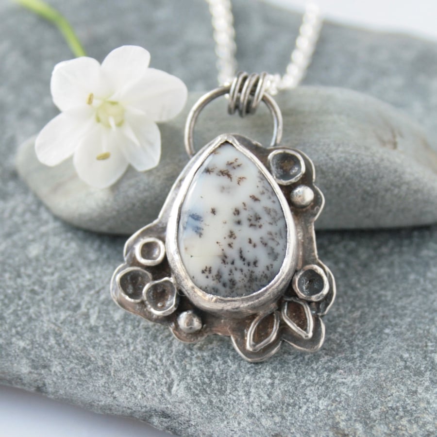 Dendrite and sterling silver botanical necklace