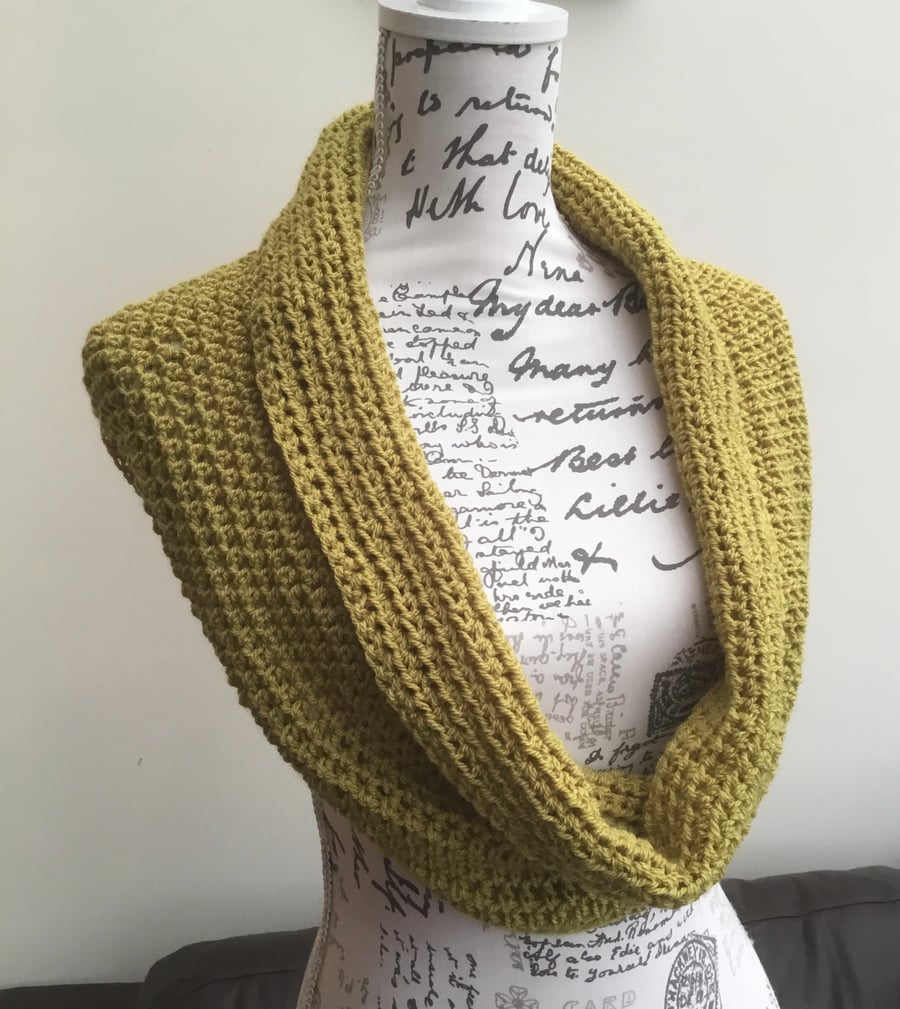 Pistachio Infinity Scarf! Lovely Super Soft Crocheted Infinity Scarf or Cowl.