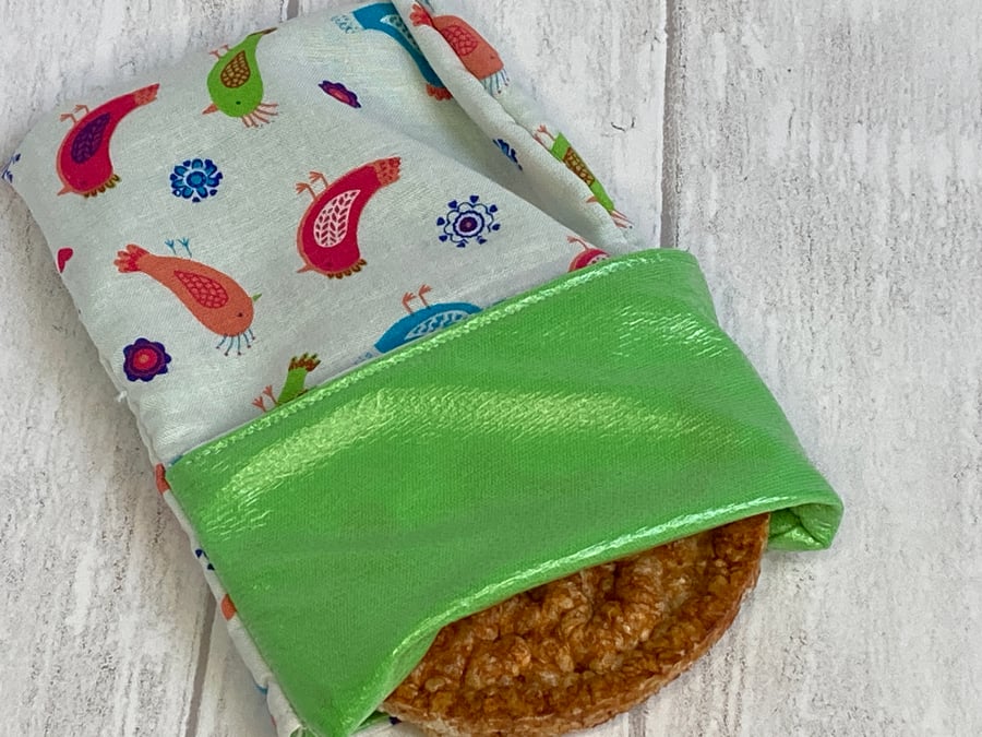 Reusable snack bag with food safe lining. Birds. Seconds