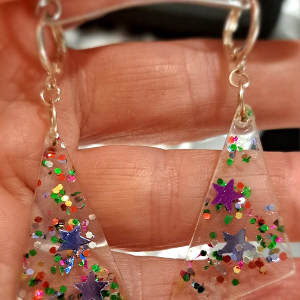 Triangle shaped clear resin with glitter and stars