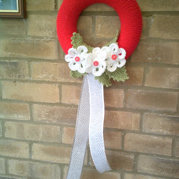 Hand Knitted Red 25cm Wreath with White Flowers