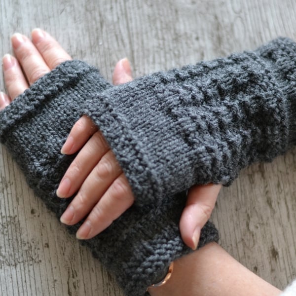 Fingerless Gloves Dark Grey Womens Aran Knitted 