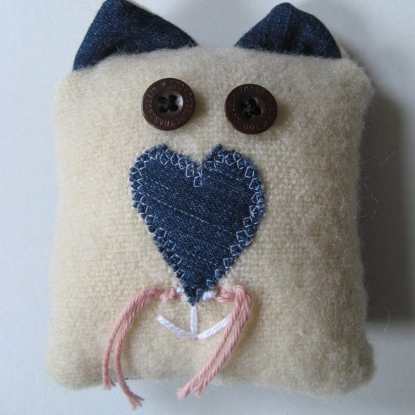 Little Friendly Cat Cushion.