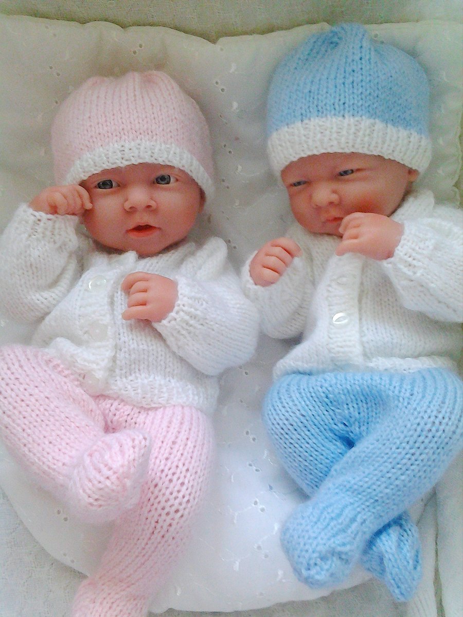 Baby knits and crafts 