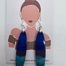 Resin drop earrings 