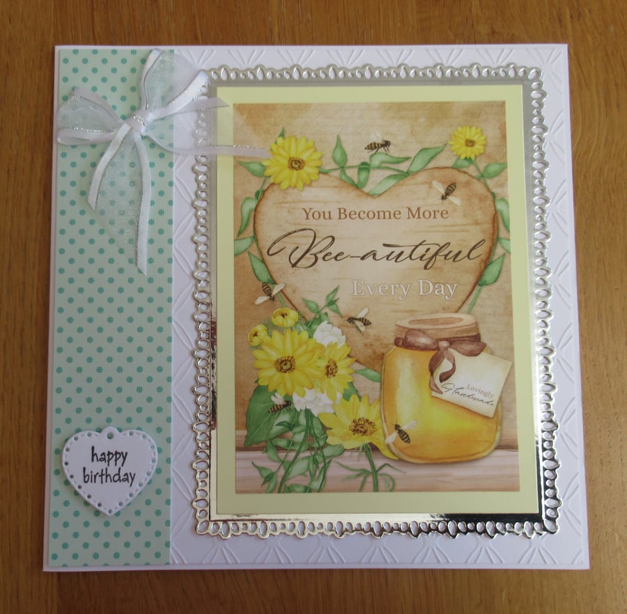 Bee-autiful - Large Birthday Card (19x19cm)