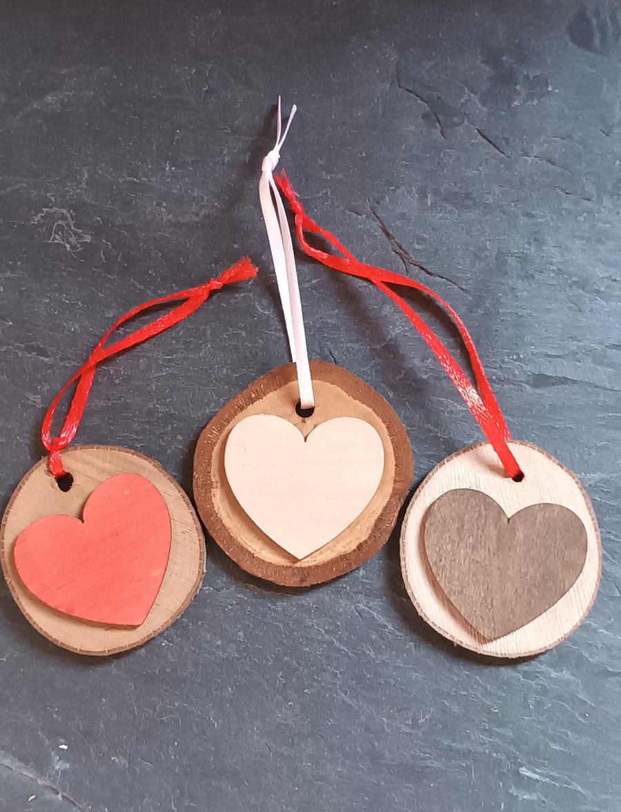 Trio of Wood slices 'Hearts'