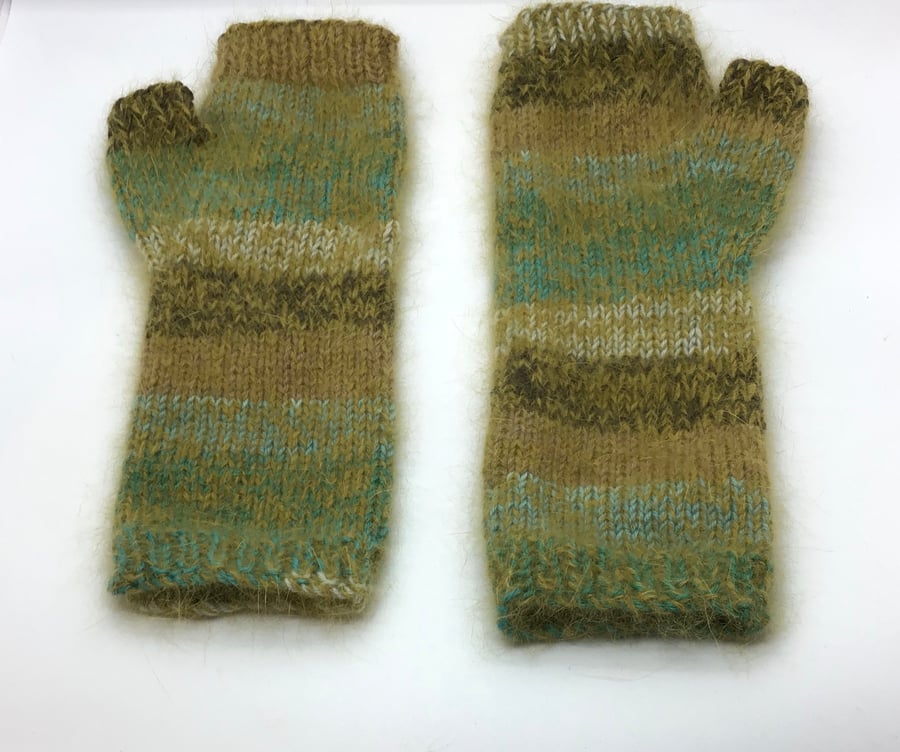Fingerless Gloves Wrist Warmers Green Wool & Angora (ethically sourced)