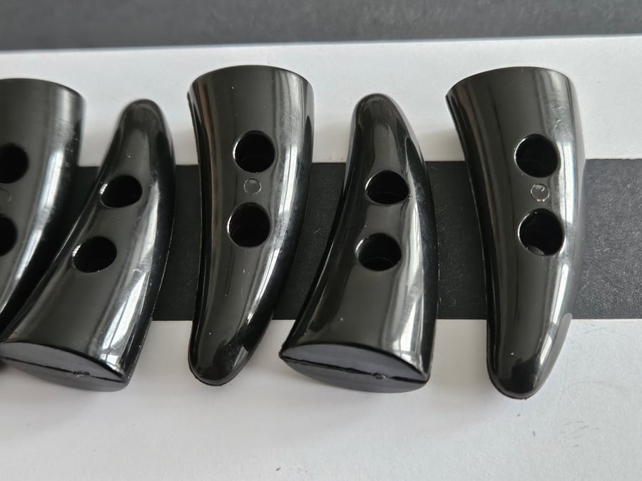 50mm (2") Nylon Horn shape Toggle Buttons LAST 6 (Price for 3)