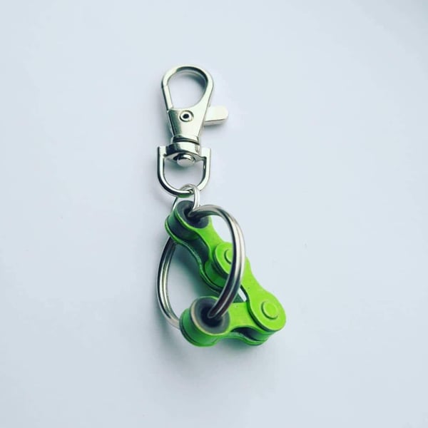 Fidget Keyring Bicycle Chain keychains make a great gift Will be loved by any Cy