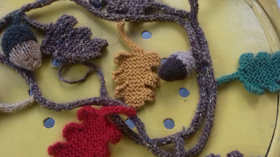 hand knitted autumn garlands 