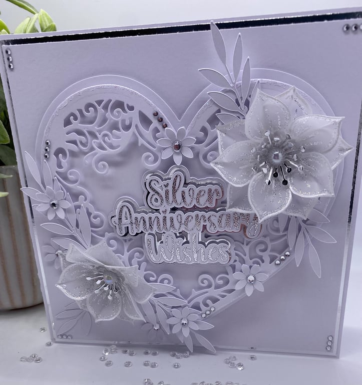 BRAND NEW Personalised - Luxury 25th Silver Wedding anniversary card boxed