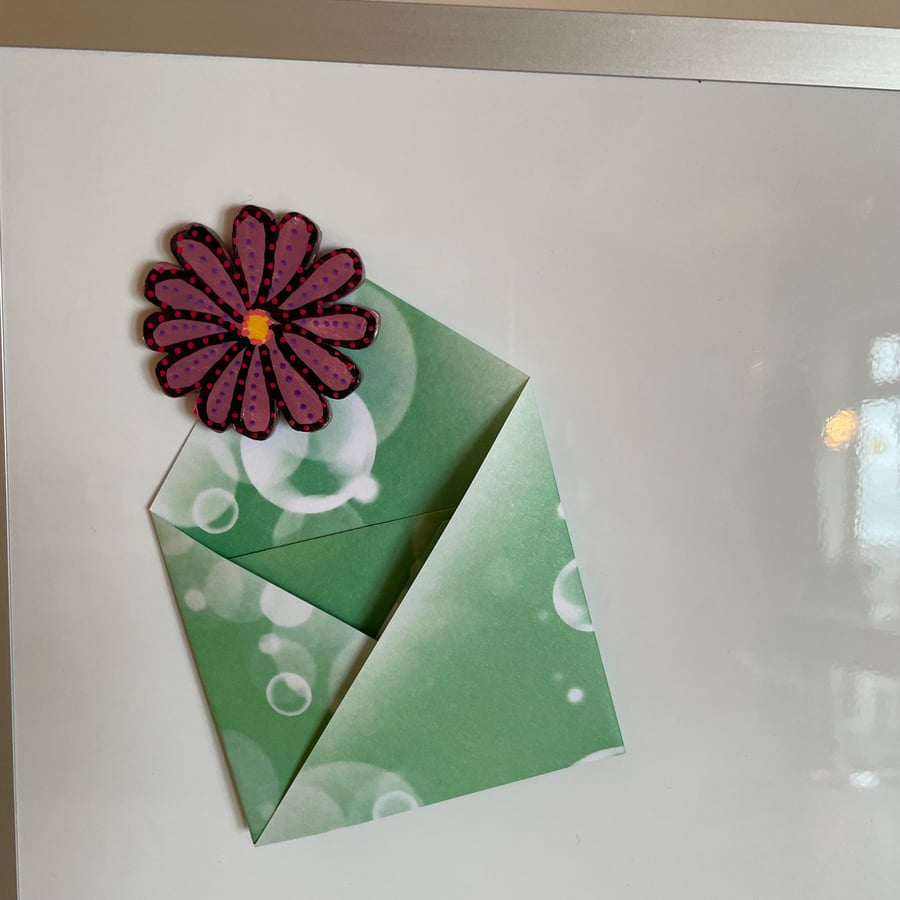 Fridge Magnet - hand painted flower ‘Flower Power’