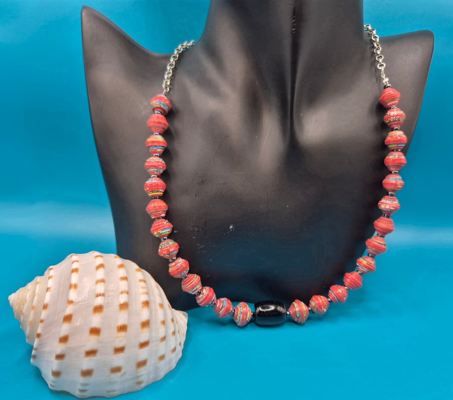 Red and black long paper beaded necklace