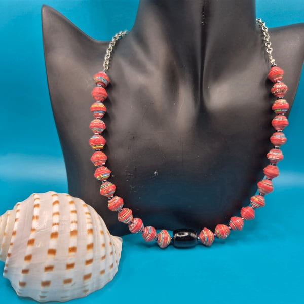 Red and black long paper beaded necklace