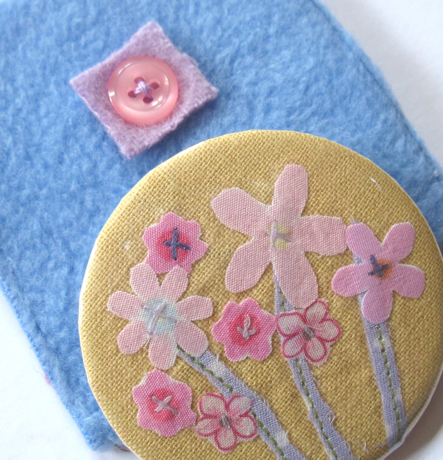  flower mirror and pouch